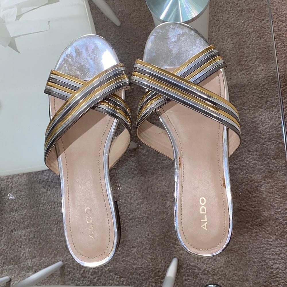 Women’s Sandals